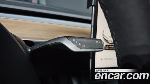 Tesla модель Y Standard Range RWD, 2021 9