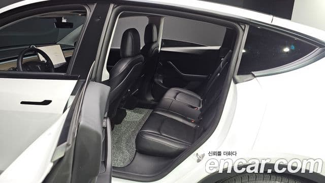 Tesla модель Y Standard Range RWD, 2021 11