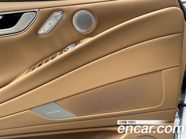 Genesis G80 (RG3) бензин 2.5 турбо AWD, 2026 3