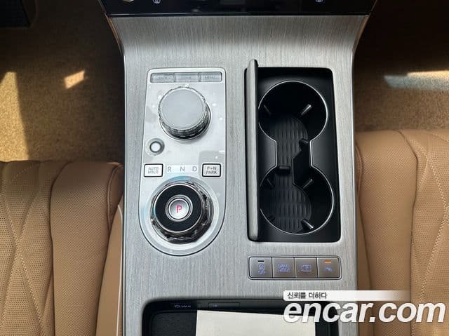 Genesis G80 (RG3) бензин 2.5 турбо AWD, 2026 10