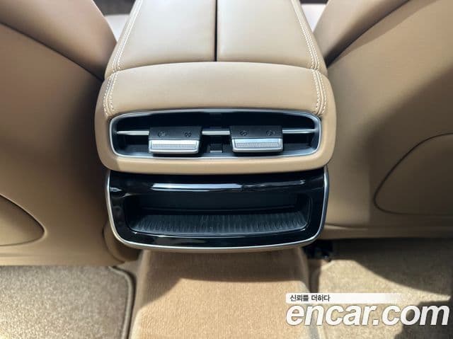 Genesis G80 (RG3) бензин 2.5 турбо AWD, 2026 12