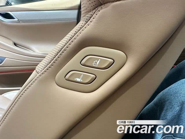 Genesis G80 (RG3) бензин 2.5 турбо AWD, 2026 13