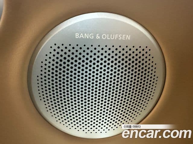 Genesis G80 (RG3) бензин 2.5 турбо AWD, 2026 15