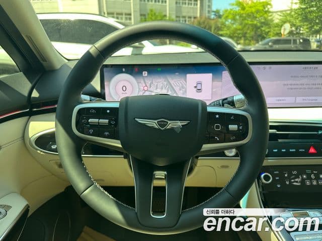 Genesis GV70, 2025 8