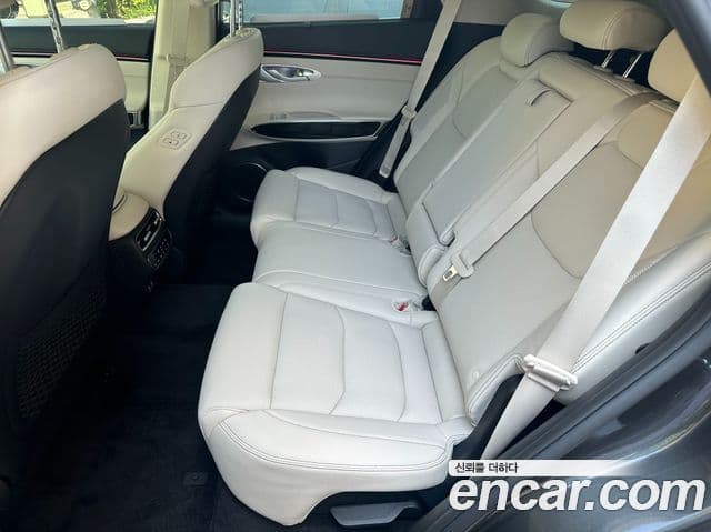 Genesis GV70, 2025 13