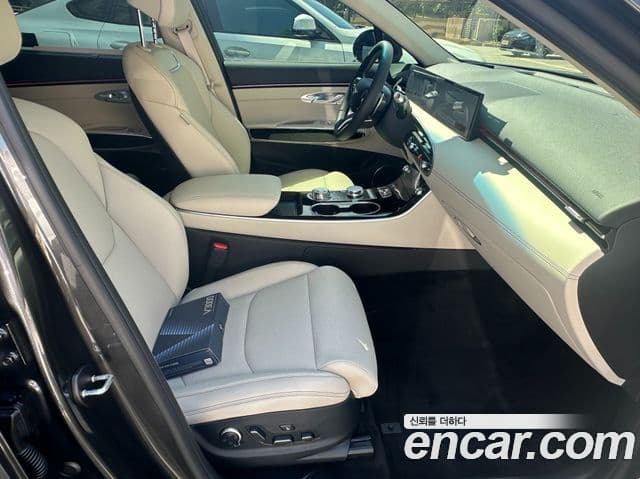 Genesis GV70, 2025 14