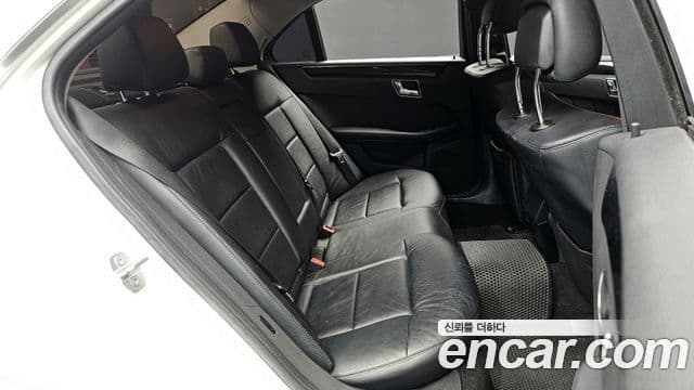 Mercedes-Benz E-класс W212 Avantgarde, 2010 12