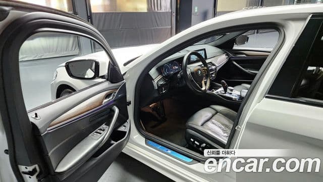 BMW 5시리즈 (G30) 530i xDrive M Sport Plus, 2017 10