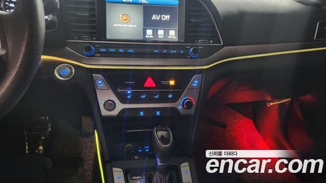 Hyundai Avante AD 1.6 GDI Value Plus, 2018 9