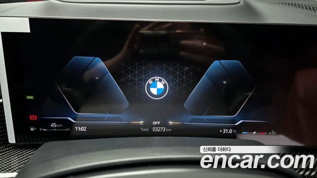 BMW X7 (G07) xDrive 40i M Sport 7인승, 2025 8