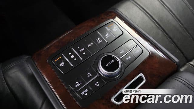 Hyundai Equus(новый кузов / новое поколение) Luxury, 2012 19