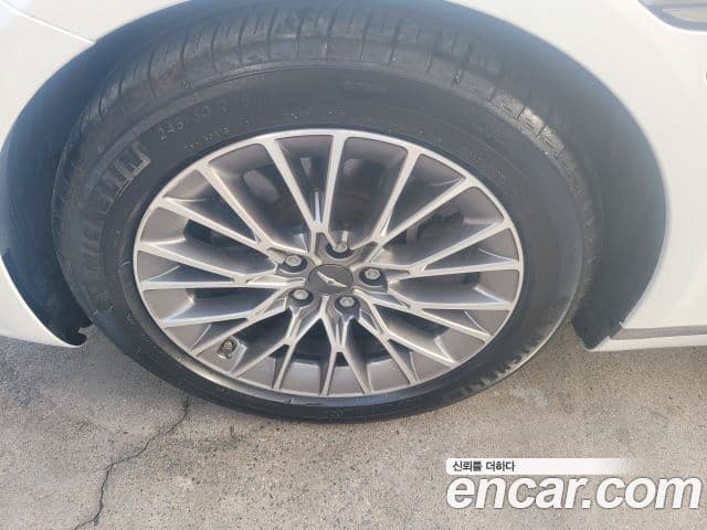 Genesis G80 (RG3) бензин 2.5 турбо AWD, 2021 все фото