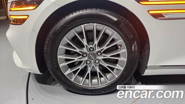 Genesis G80 (RG3) бензин 2.5 турбо AWD, 2024 все фото