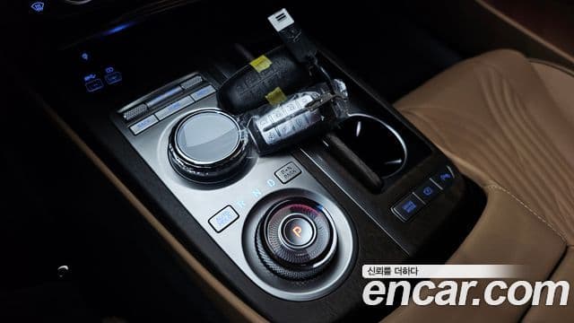 Genesis G80 (RG3) бензин 2.5 турбо AWD, 2024 9