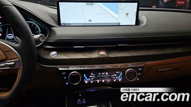 Genesis G80 (RG3) бензин 2.5 турбо AWD, 2024 14