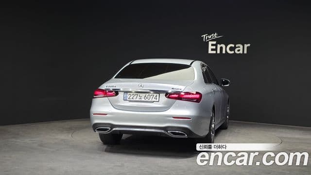 Mercedes-Benz E-класс W213 AMG Line, 2021 4