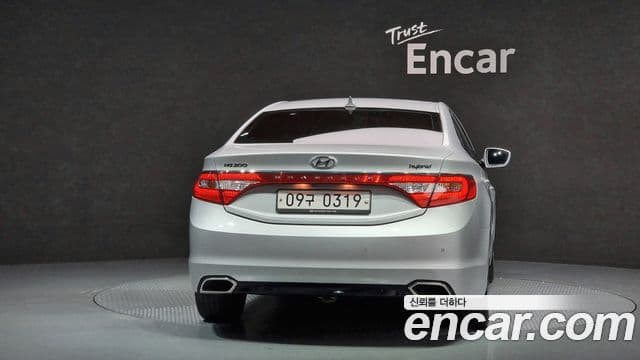 Hyundai Grandeur HG гибрид Premium, 2017 4