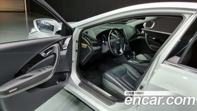 Hyundai Grandeur HG гибрид Premium, 2017 11