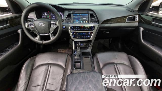 Hyundai LF Sonata 1.7 дизель Smart, 2016 7