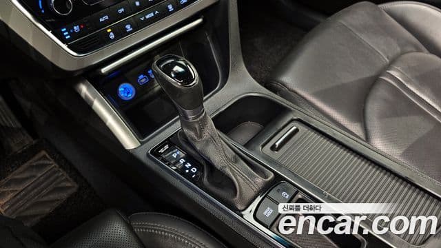 Hyundai LF Sonata 1.7 дизель Smart, 2016 9