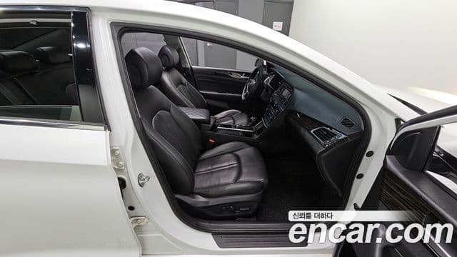 Hyundai LF Sonata 1.7 дизель Smart, 2016 13