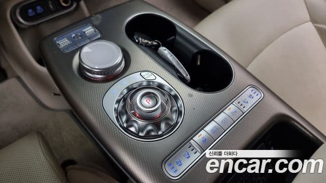 Genesis GV60 Standard AWD, 2022 9