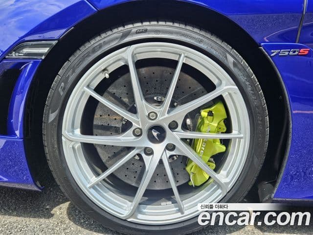 맥라렌 750S 4.0 Spyder, 2024 все фото