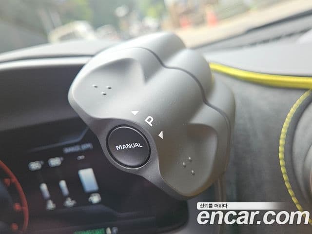 맥라렌 750S 4.0 Spyder, 2024 18