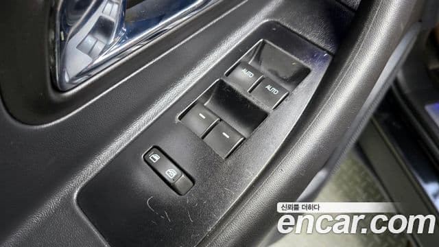 Ford New 토러스 6세대, 2012 13