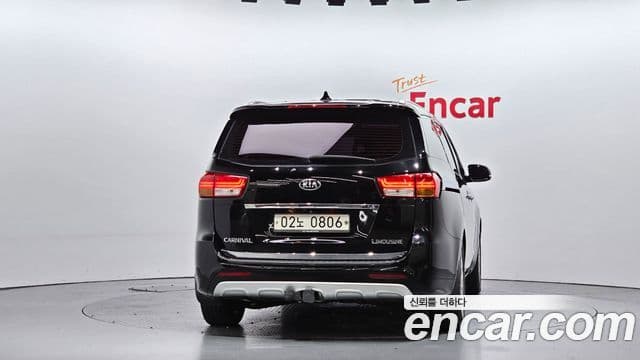 Kia All New Carnival President, 2016 4