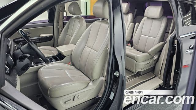 Kia All New Carnival President, 2016 11