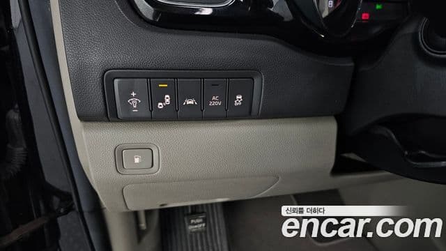 Kia All New Carnival President, 2016 16