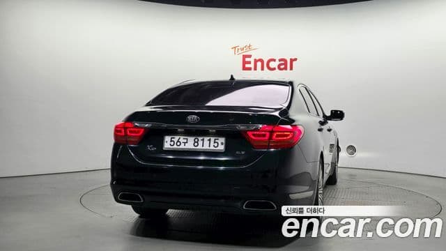 Kia K9 President, 2013 4