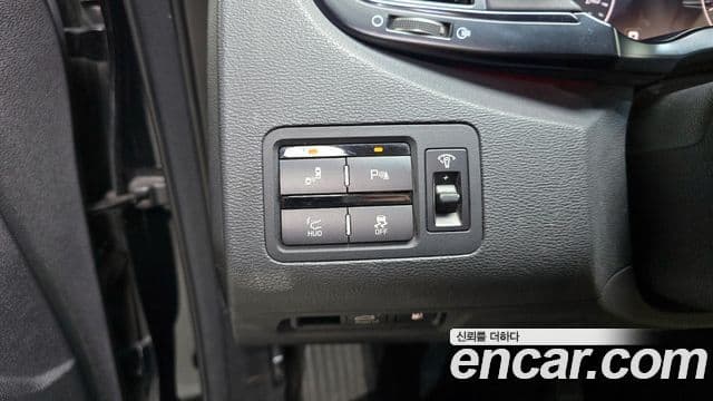 Kia K9 President, 2013 13