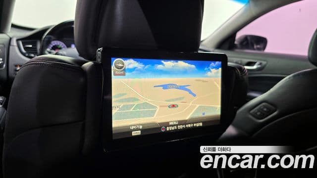 Kia K9 President, 2013 18