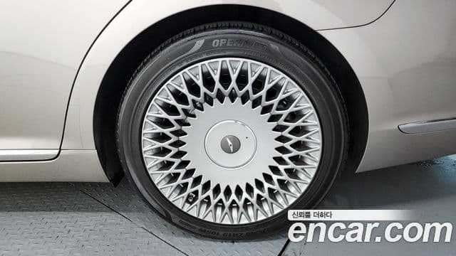 Genesis G90 Prestige, 2021 все фото