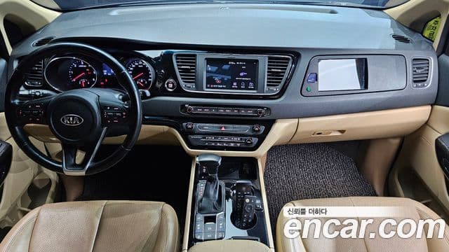 Kia The / новый New Carnival VIP, 2019 7