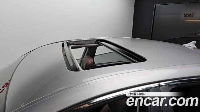 Hyundai Genesis Prime Pack, 2010 18