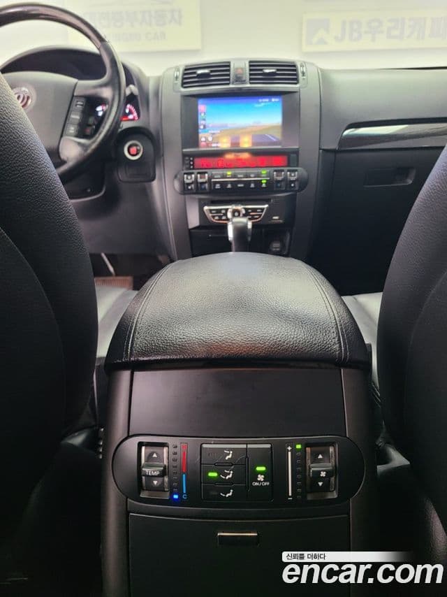 Kia Mohave 4WD KV300, 2014 12