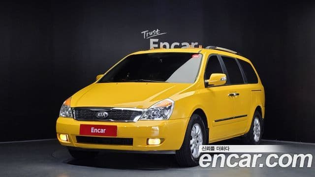 Kia Carnival R люксовая версия, 2013 1