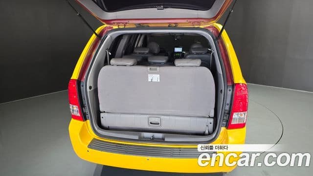 Kia Carnival R люксовая версия, 2013 20