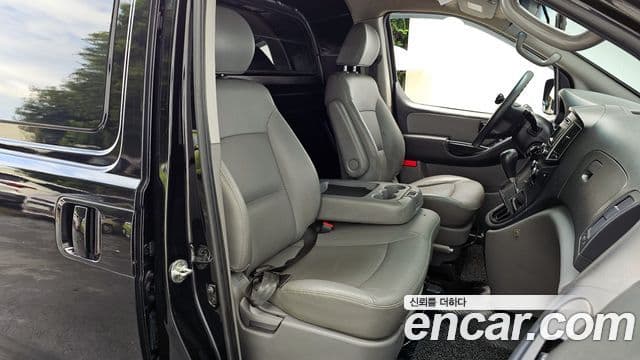 Hyundai Grand Starex Smart, 2016 10