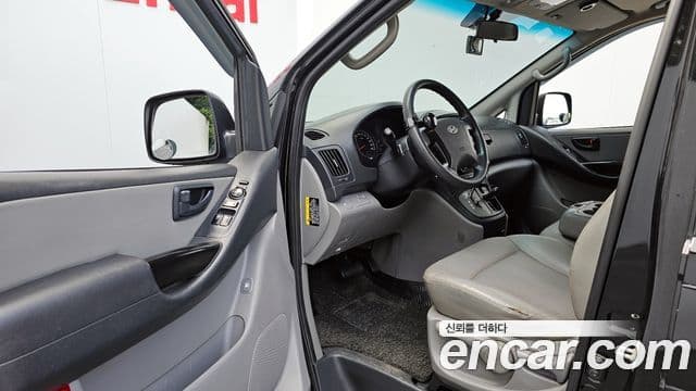 Hyundai Grand Starex Smart, 2016 11