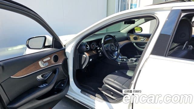 Mercedes-Benz E-класс W213 Exclusive, 2018 10