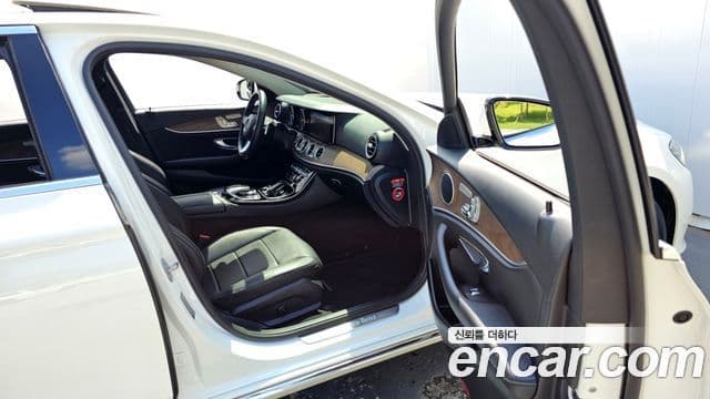 Mercedes-Benz E-класс W213 Exclusive, 2018 12