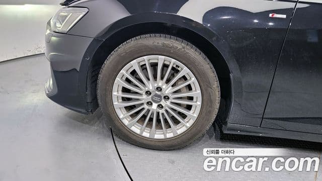 Audi A6 (C8) Premium, 2020 все фото