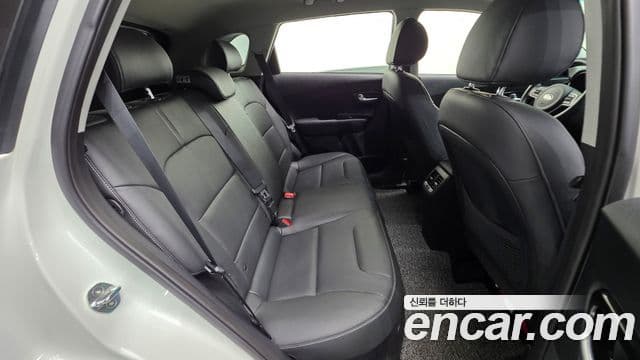 Kia The / новый New Niro Prestige, 2020 19