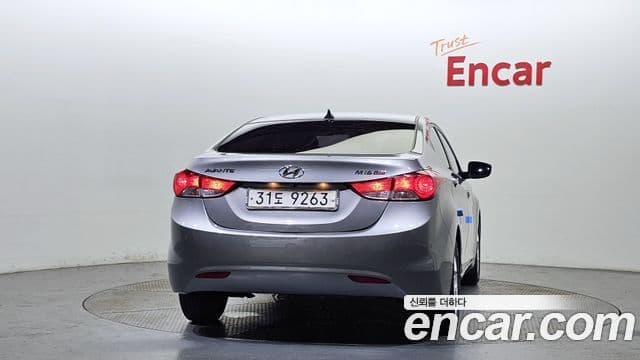 Hyundai Avante MD Luxury, 2011 4