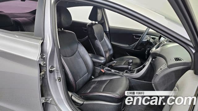 Hyundai Avante MD Luxury, 2011 12