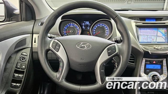 Hyundai Avante MD Luxury, 2011 13